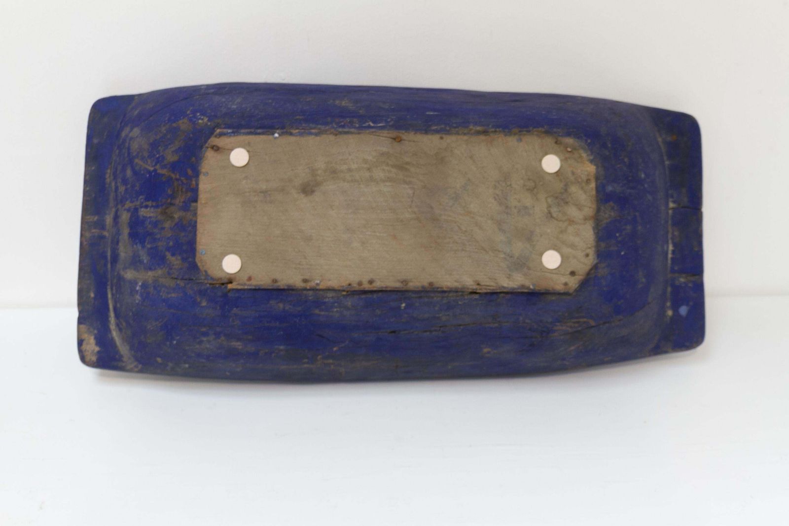 photo vinterior Large Blue Antique Swedish Folk Art Wooden Trough, Late 1800s.
