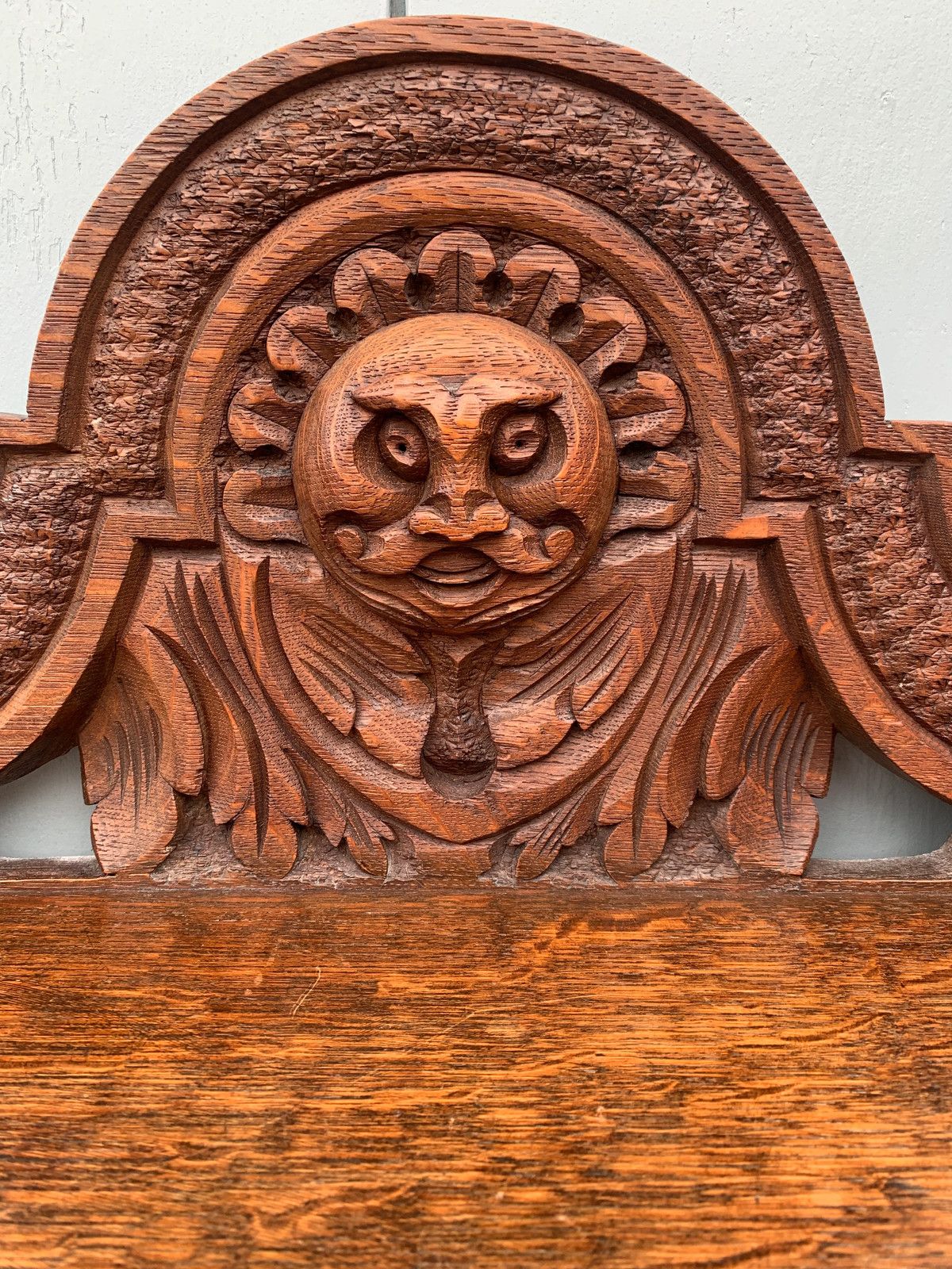 1860's Antique Victorian Carved Oak Console Hall Table With Green Man Motif photo for sale
