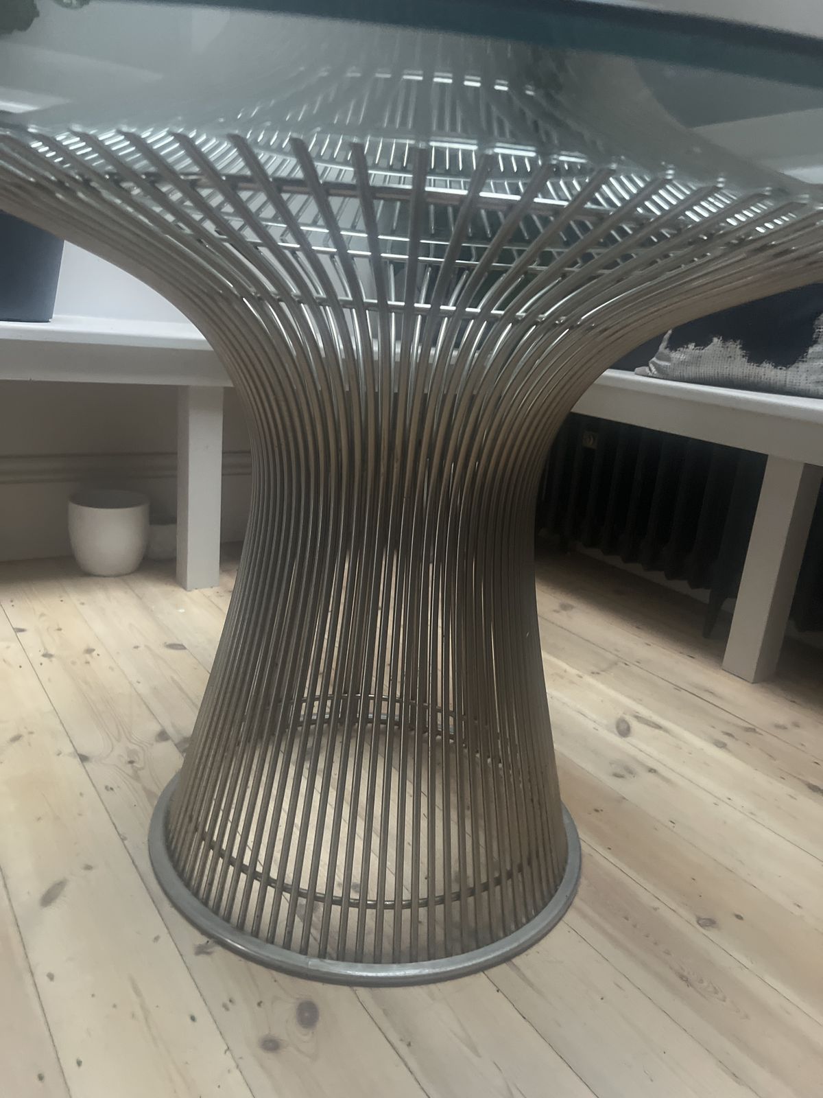 Knoll Dining Table photo Furniture