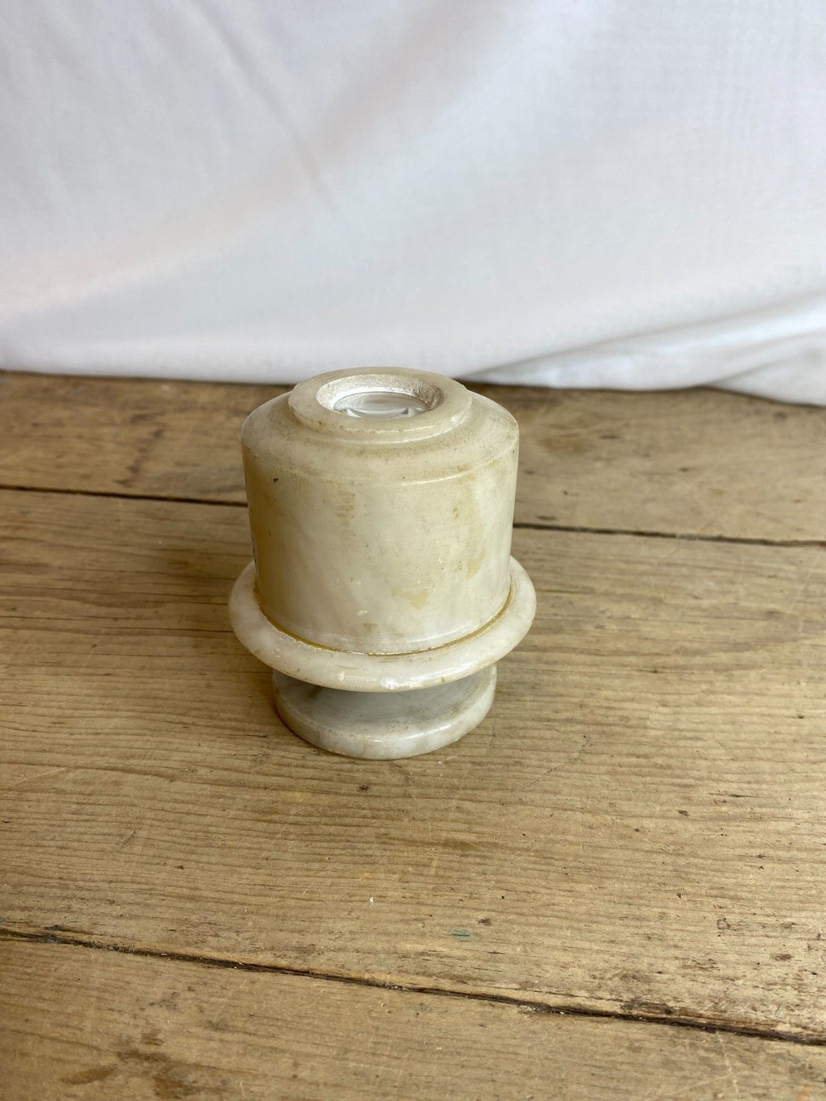 Vintage Real Carved Alabaster Photo Viewer. Very Rare Item In Good Condition photo Home Decor