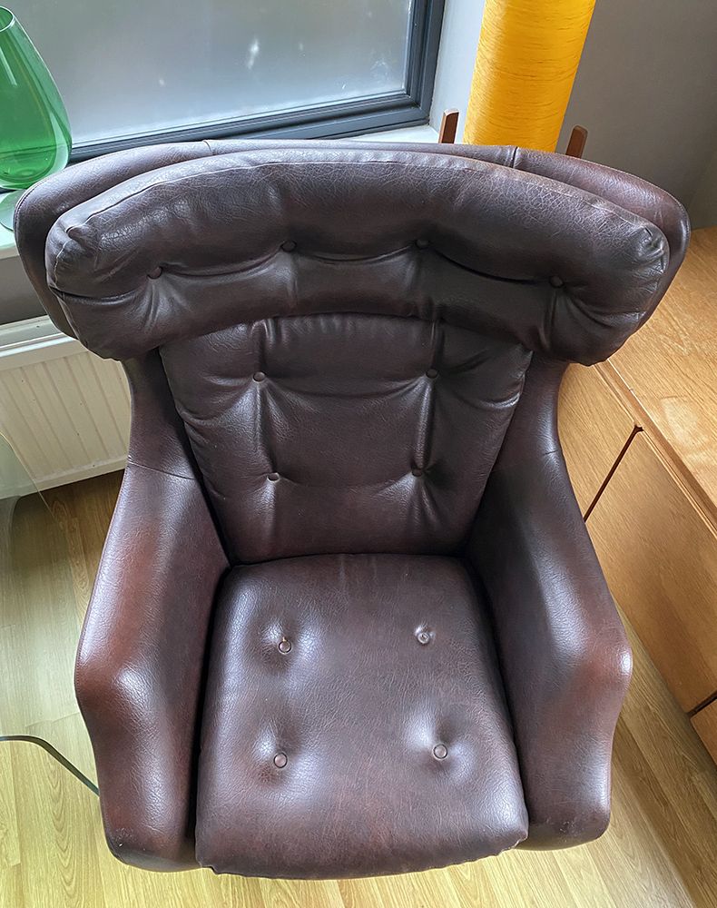 photo for sale Parker Knoll Statesman Chair Tilt/Swivel Wooden Base, Brown Leather