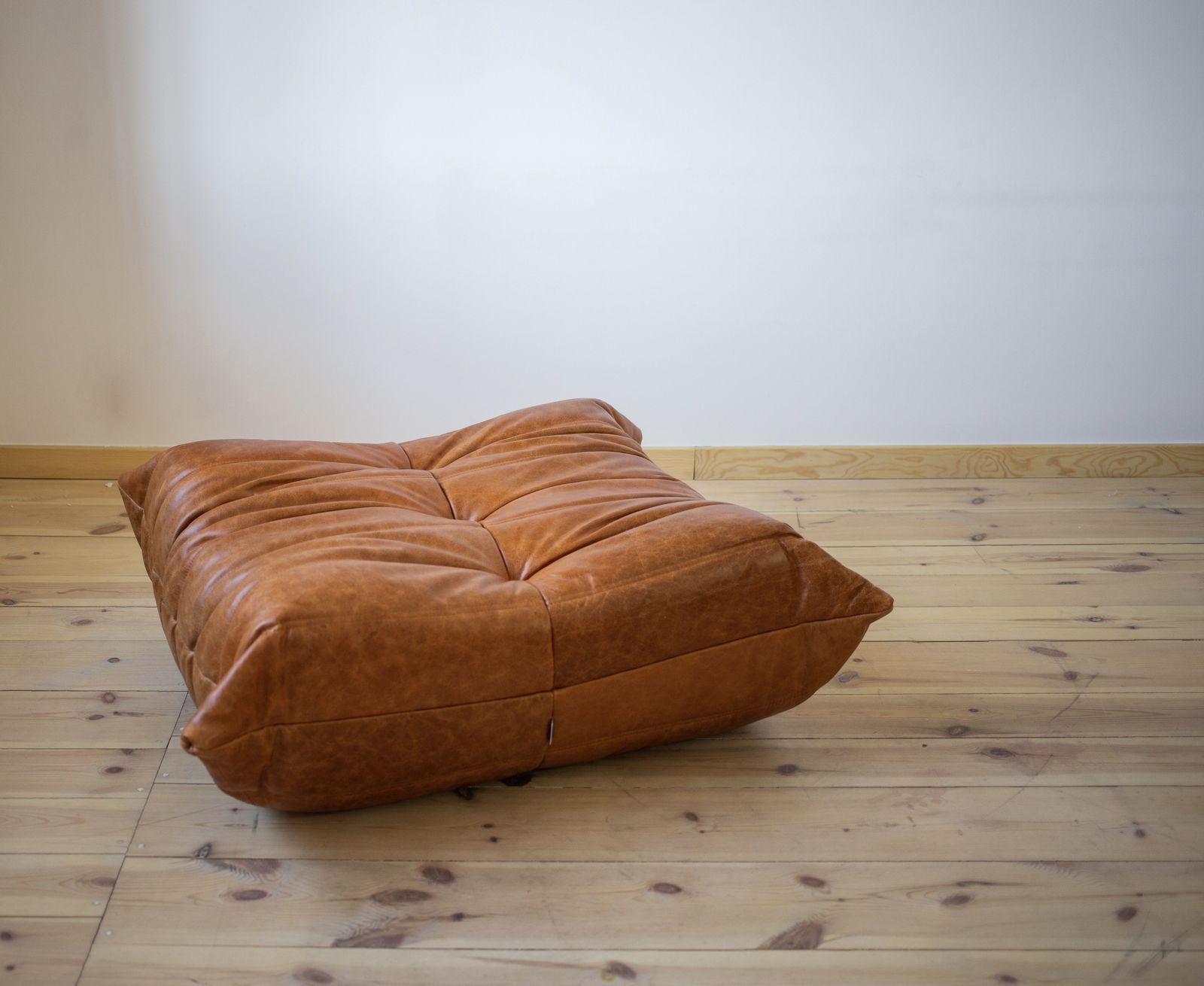 Furniture Togo Set By Michel Ducaroy For Ligne Roset photo
