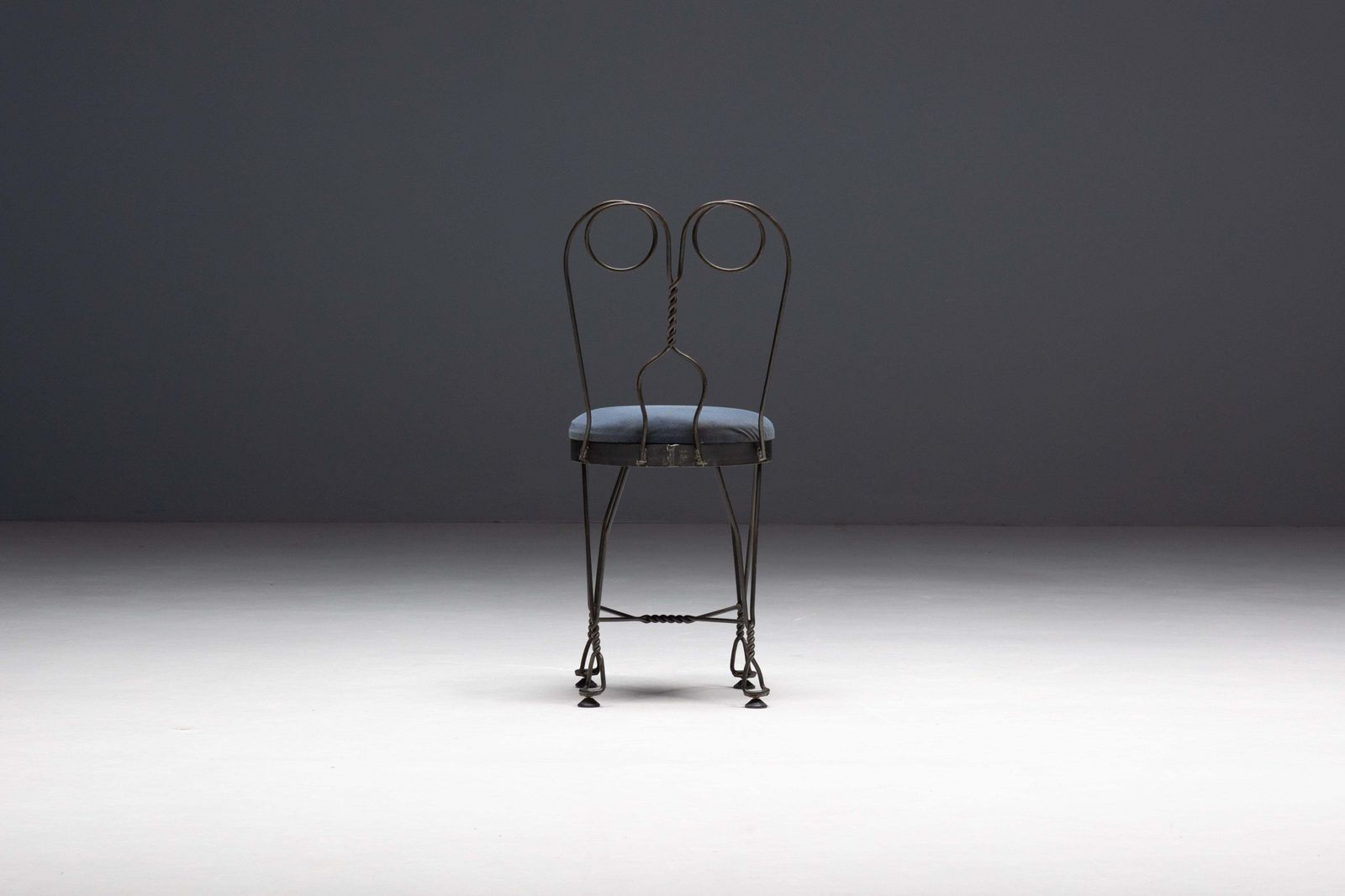 photo furniture Wrought Iron Butterfly Dining Chair, France, 1960s