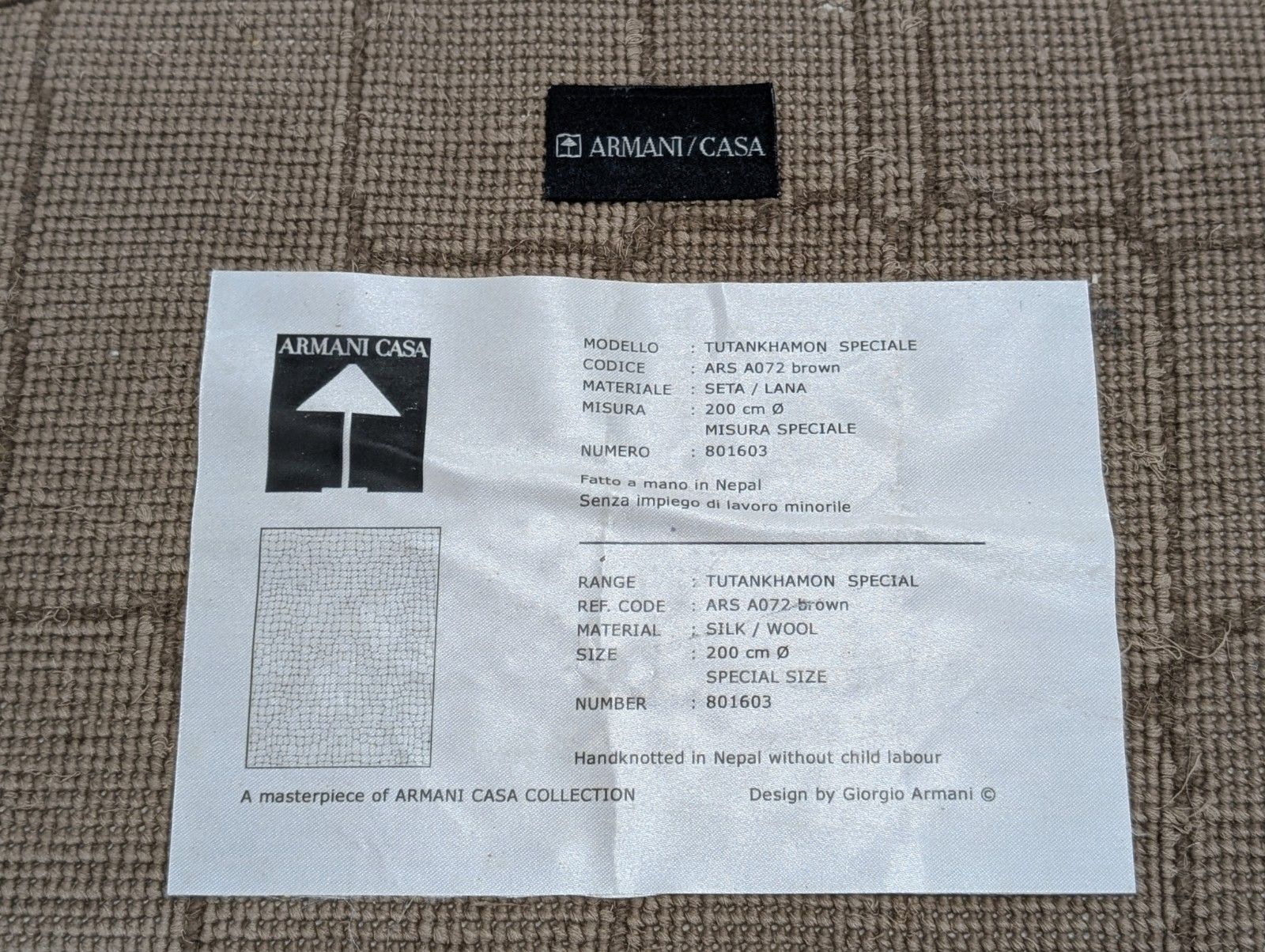 photo for sale Armani Casa Tutankhamen Circular Rug Good Condition Save 60% On The Rrp!