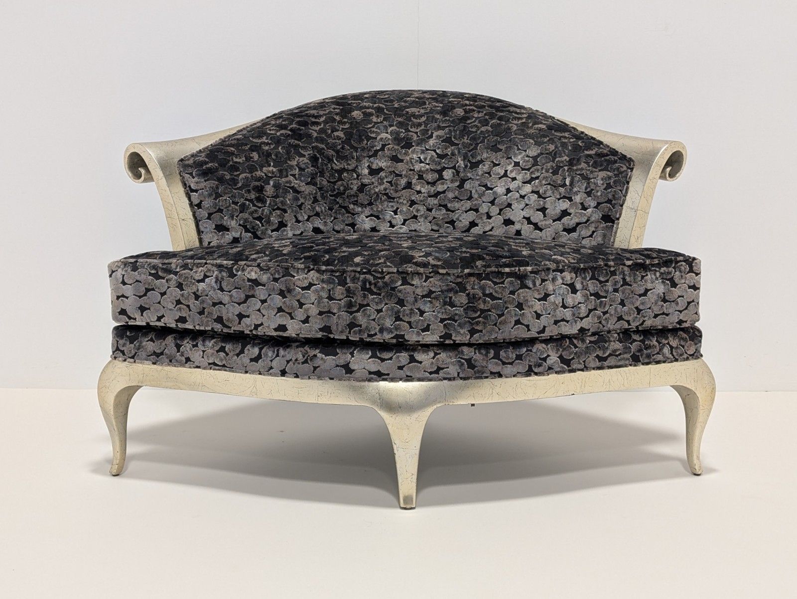 Christopher Guy Belmondo Banquette Excellent Condition Save 60% On The Rrp!