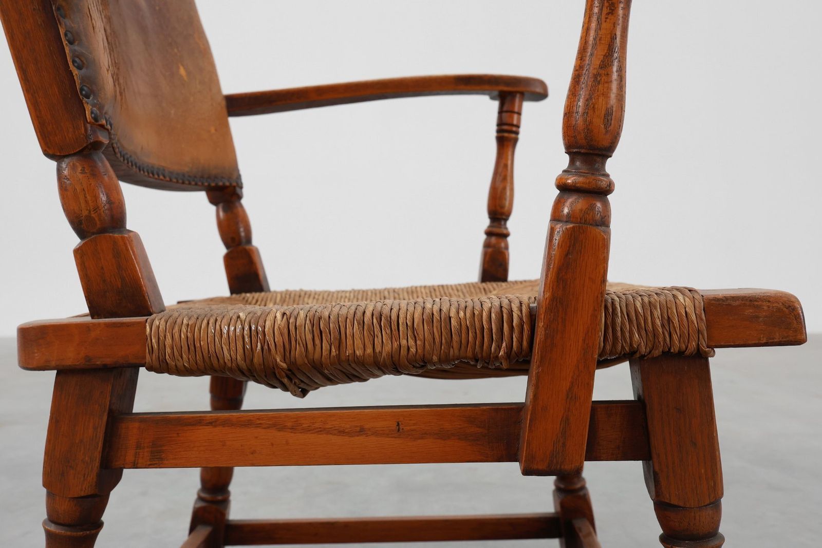 photo vinterior Leather And Oak Armchair By Theo Ruth For Artifort, The Netherlands, 1940s