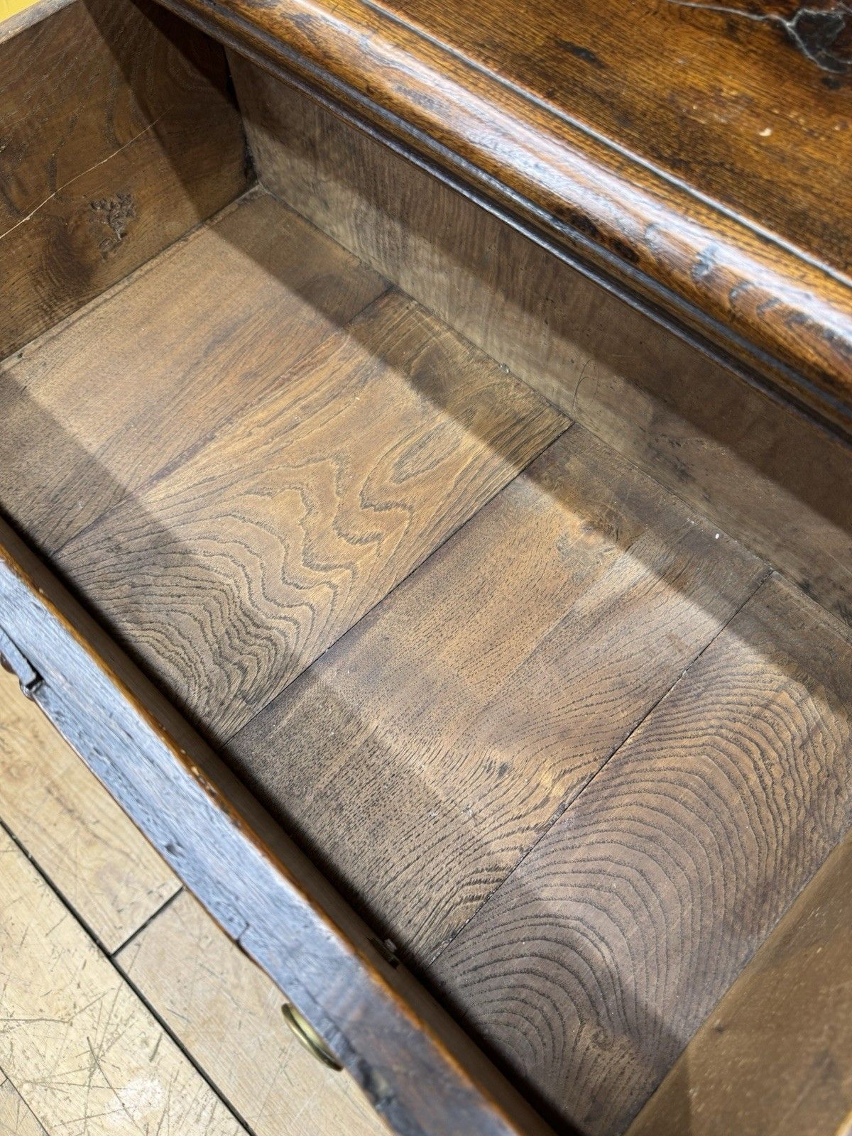 Antique Oak Welsh Dresser – Solid English Oak Farmhouse Sideboard Display Rack photo Furniture