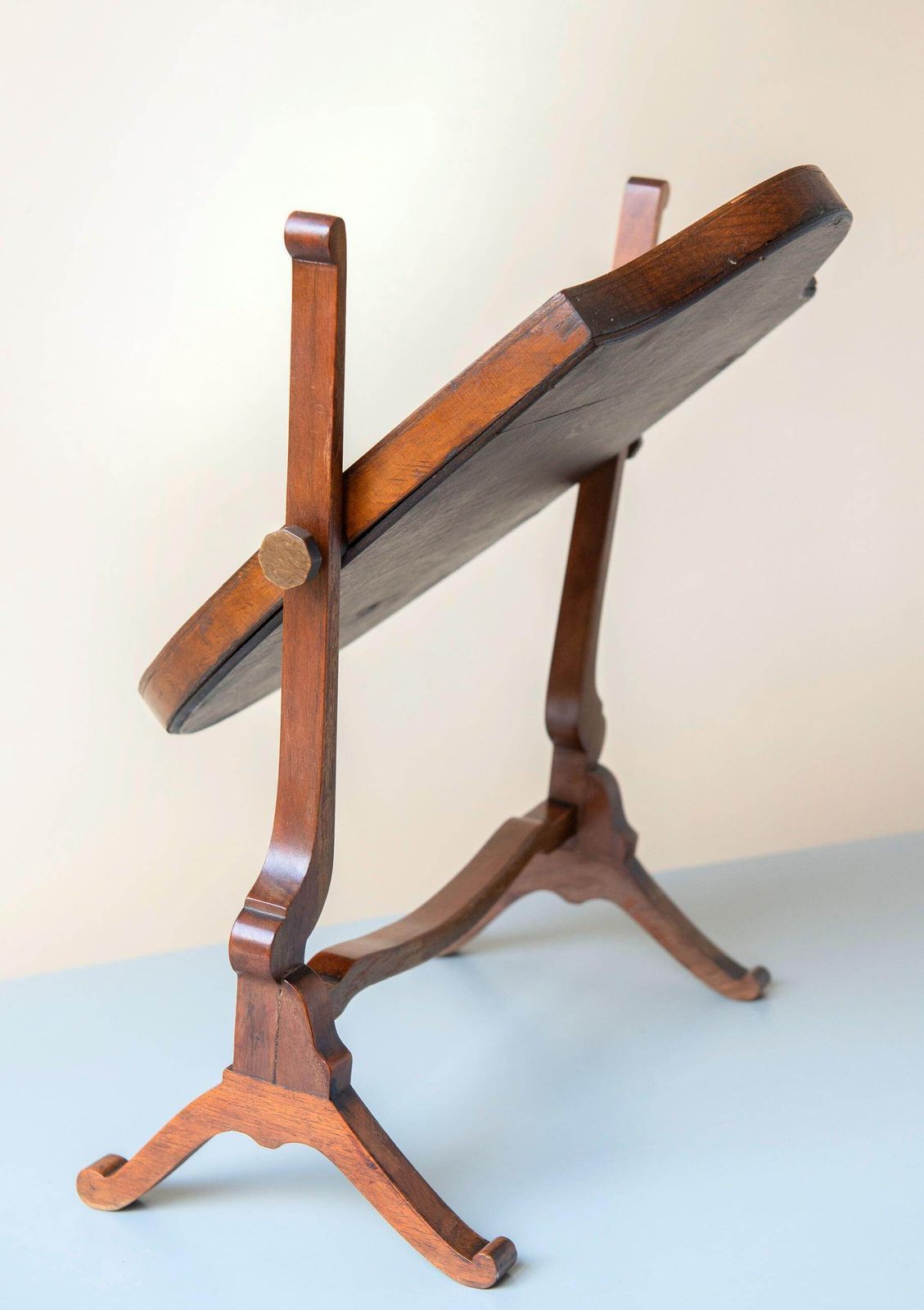 Antique Shield Mirror, English Table Mirror, Mahogany Wooden Frame, Edwardian Standing Mirror, Adjustable Dressing Mirror photo 362.0
