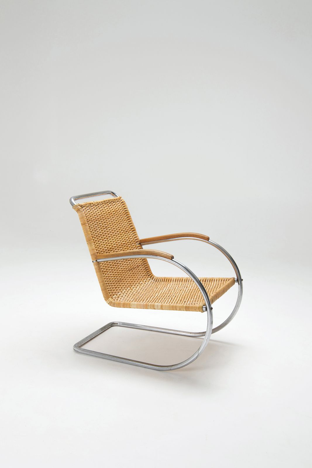 Tubular Cantilever Lounge Chair   Bas Van Pelt photo Furniture
