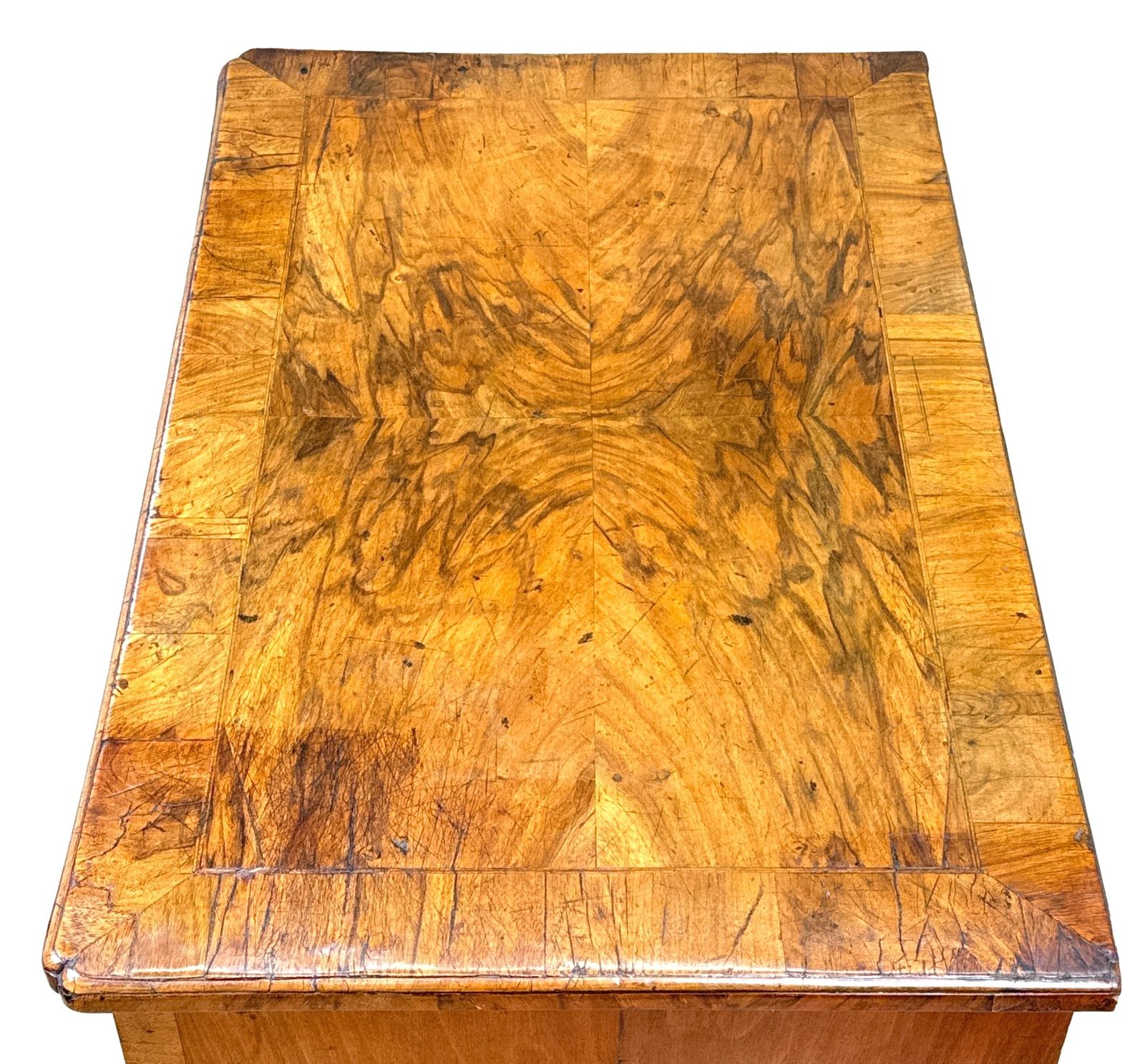 Exceptional Georgian 18th Century Walnut Kneehole Desk (England, Circa 1720) photo furniture