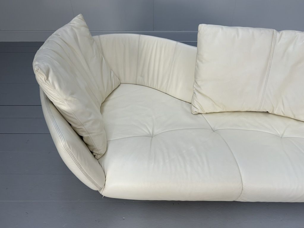 De Sede “Ds 102 Shell” 3 Seat Sofa – In Pale Leather photo 4900.0