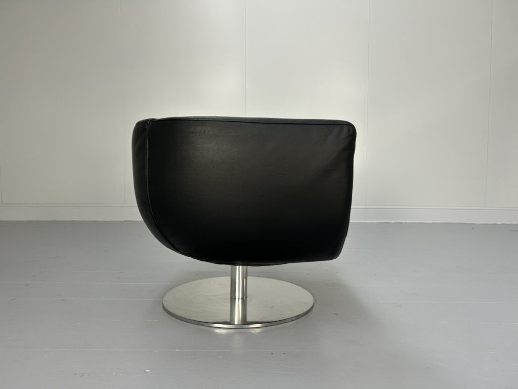 B&B Italia “Tulip” Armchair – In Black “Gamma” Leather photo Furniture