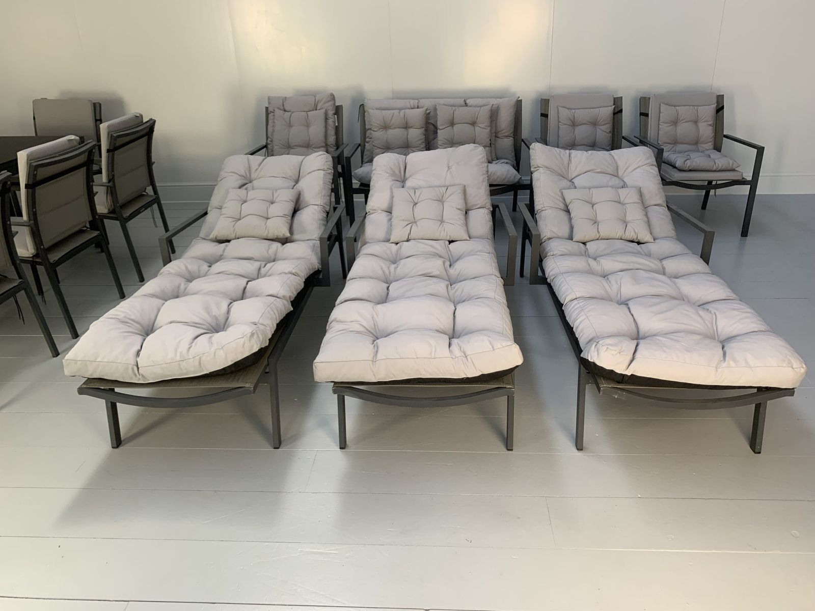 16 Piece Suite Of Westminster Outdoor Garden Furniture photo for sale