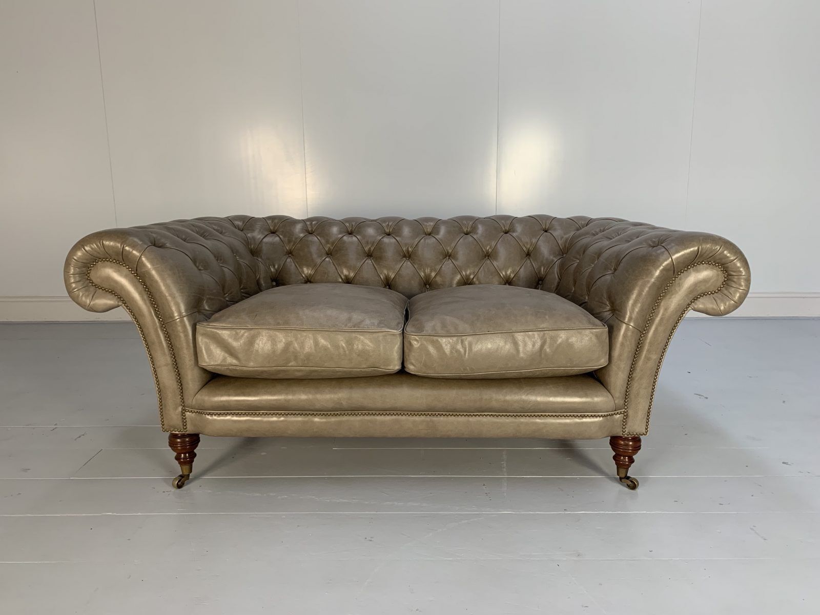 Pair Of Beaumont & Fletcher “Grenville” 2 Seat Chesterfield Sofas – In “Siena” G photo vintage