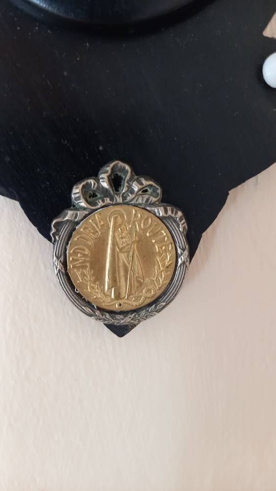 photo furniture Meerschaum Reliquery Catholic Decor Saint Mary Gothic Design