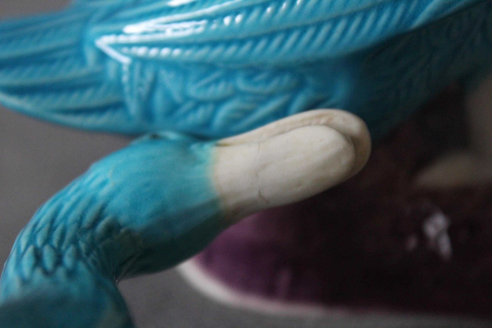 Set Van Drie Vintage Porseleinen Eendenbeeldjes, Blauw Turquoise, Handgeschilderd, Chinees Porselein, één Exemplaar Gerepareerd, 21 Centimeter photo vinterior