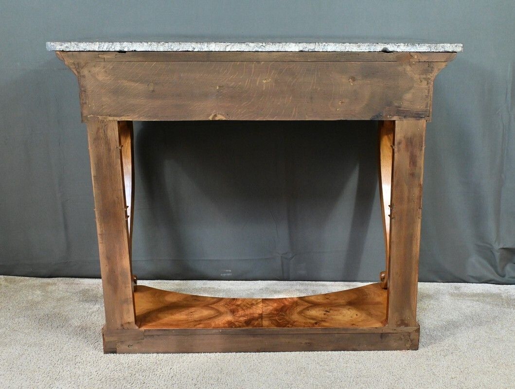 photo vintage Walnut Console, Restoration Period – Early 19th Century