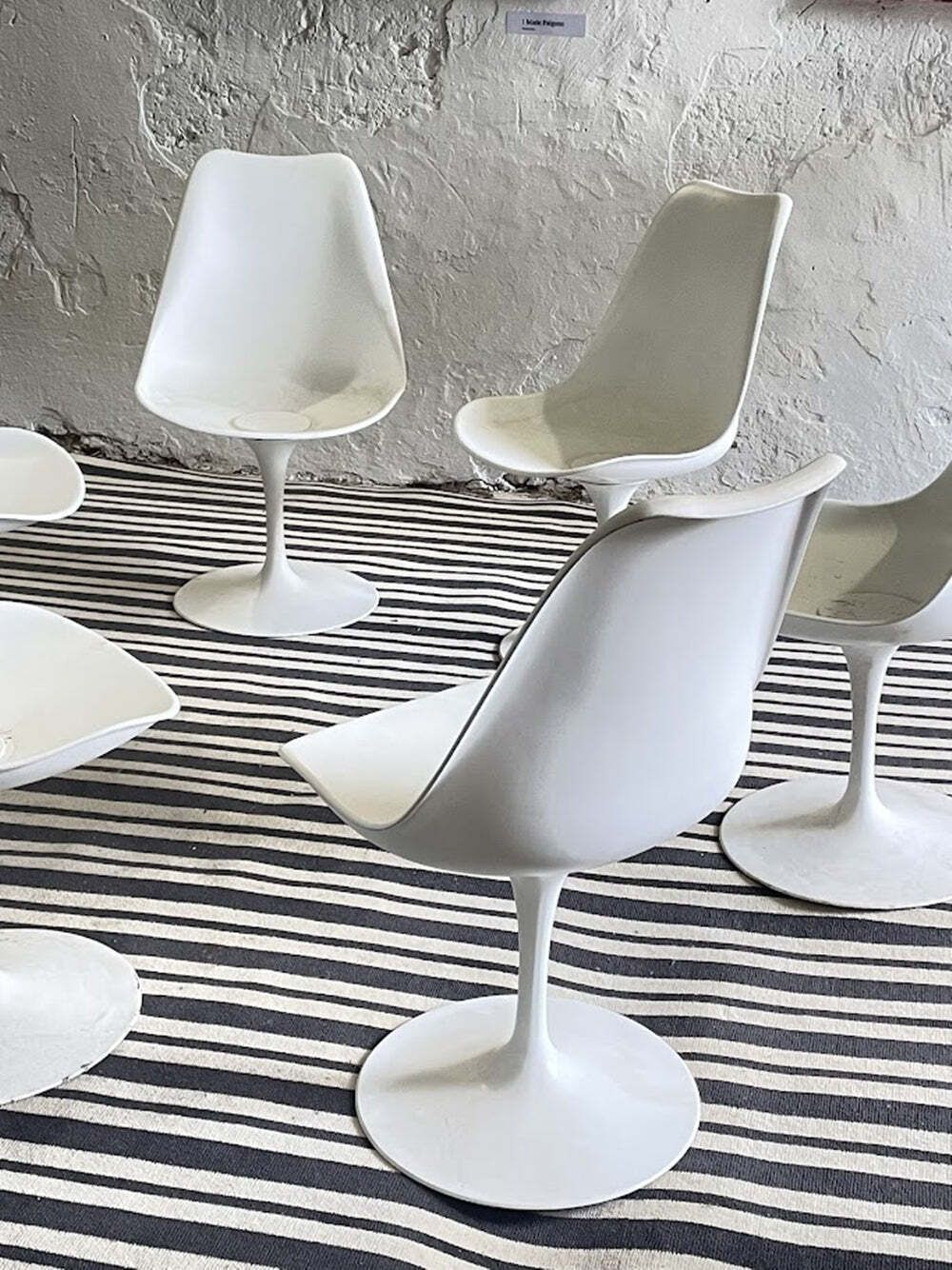 Tulip Chair Van Eero Saarinen Voor Knoll International – Ca. Jaren 1960 photo buy