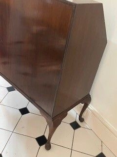 Antique Queen Anne Style, Mahogany Bureau, Waring And Gillow, C1930 photo vinterior