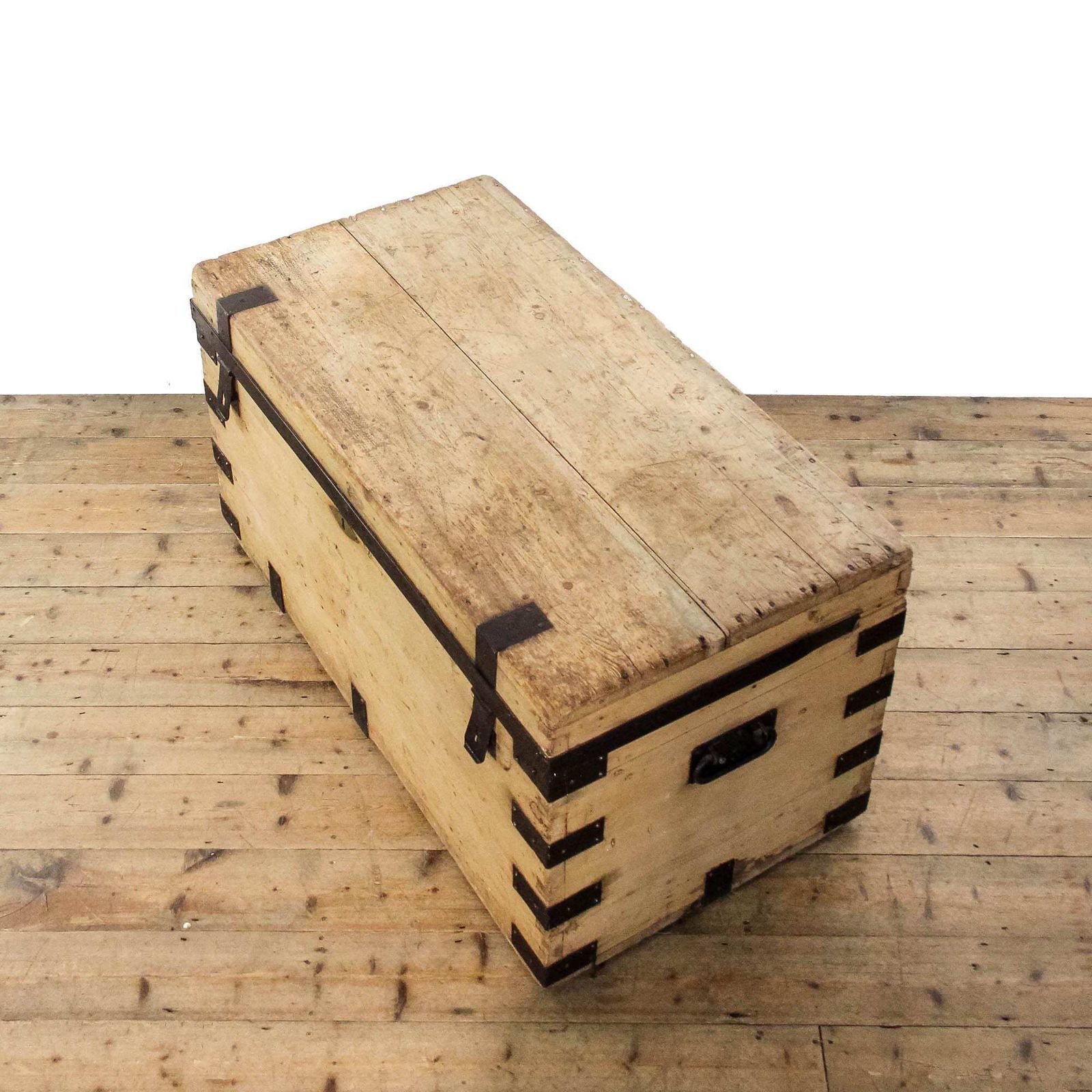 Antique Pine Metal Bound Chest | Antique Furniture | Antique Trunk | Antique Storage | Pine Trunks | Blanket Box photo vinterior