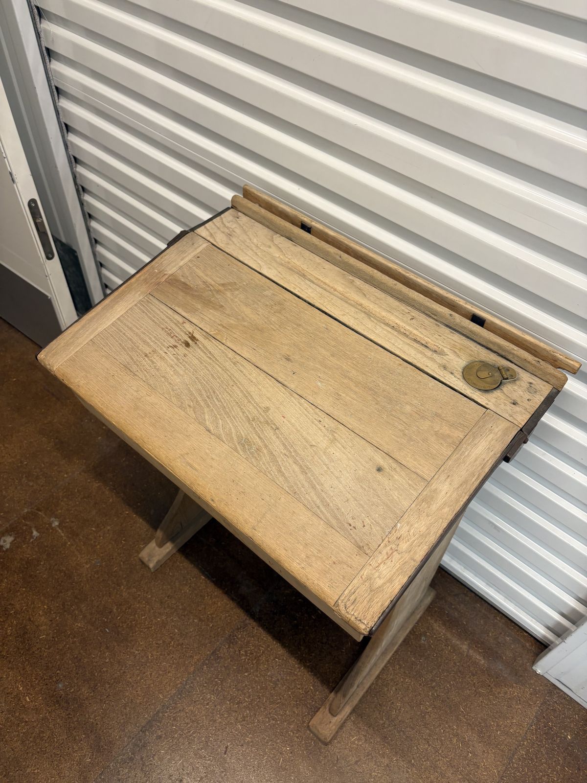 The Bennet Furnishing Co. (1862 1938) Antique Child's School Desk W/ Lift Up Lid And Inkwell