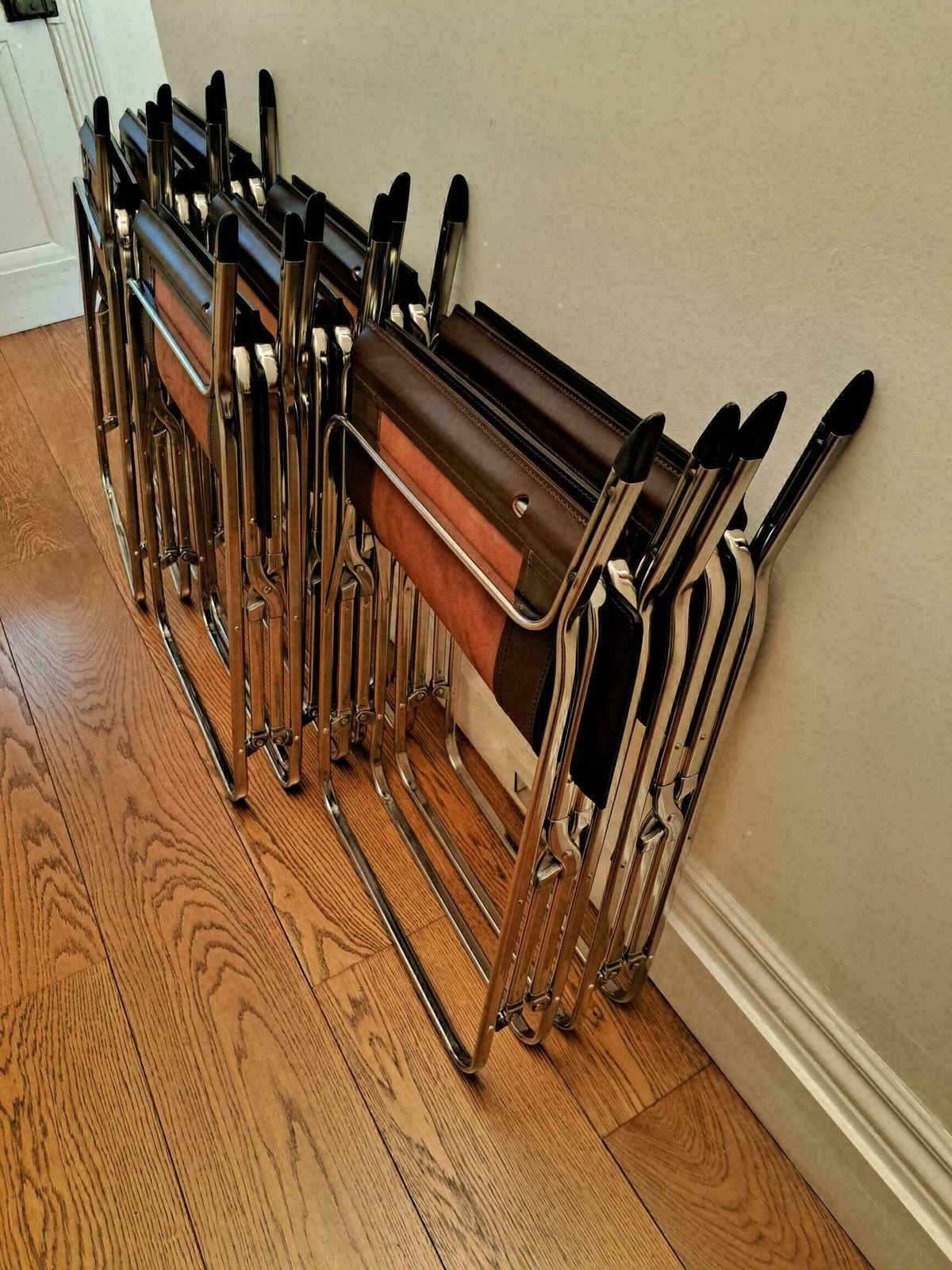 photo vinterior Zanotta "April" Leather Folding Chairs, Designed By Gae Aulenti In 1964 , Italian Directors/Dining. Only 2 Chairs Now Available.