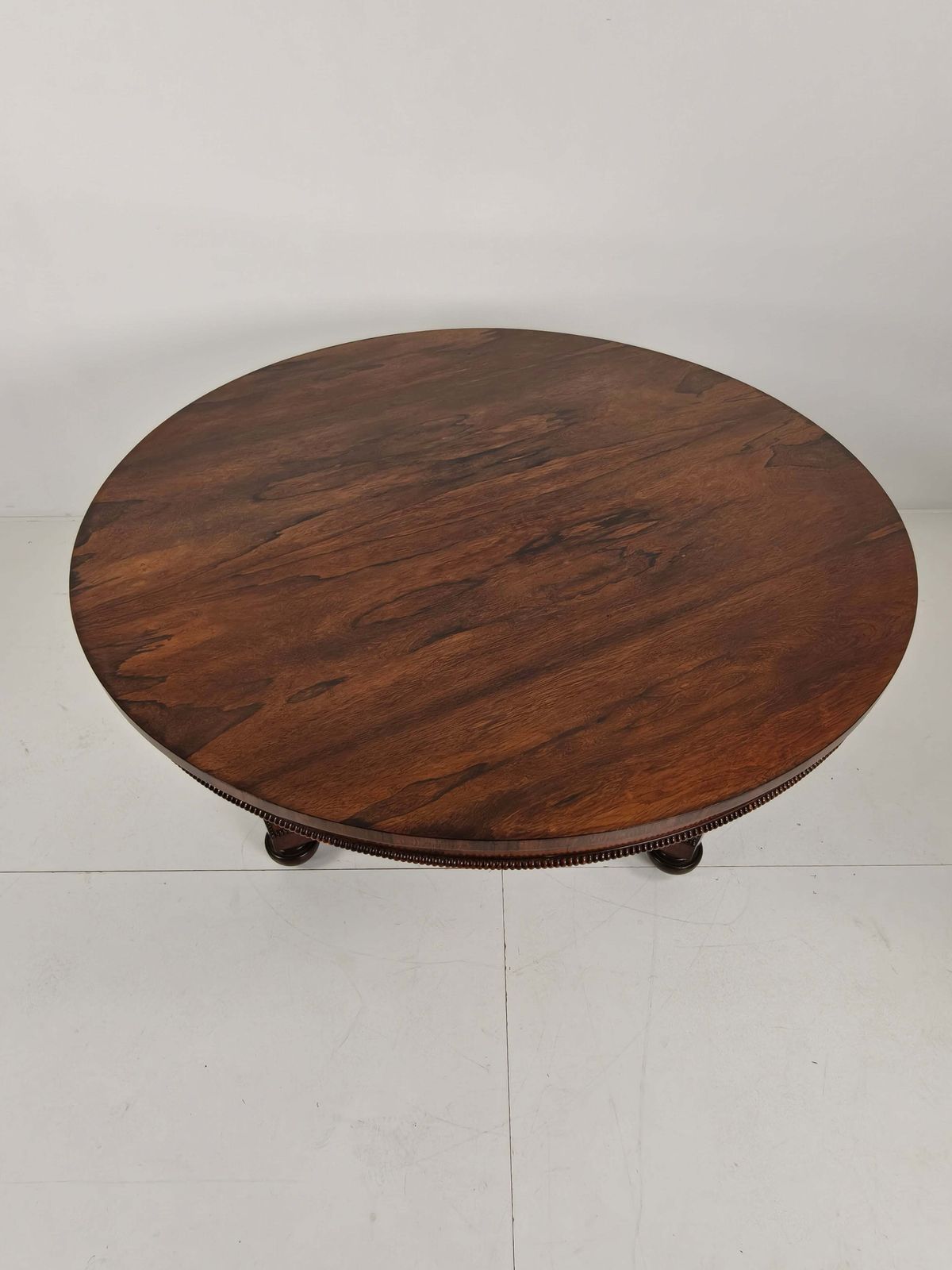 3750.0 Fine Quality 19th Century William IV Rosewood Breakfast Tilt Top Table – C.1820 photo