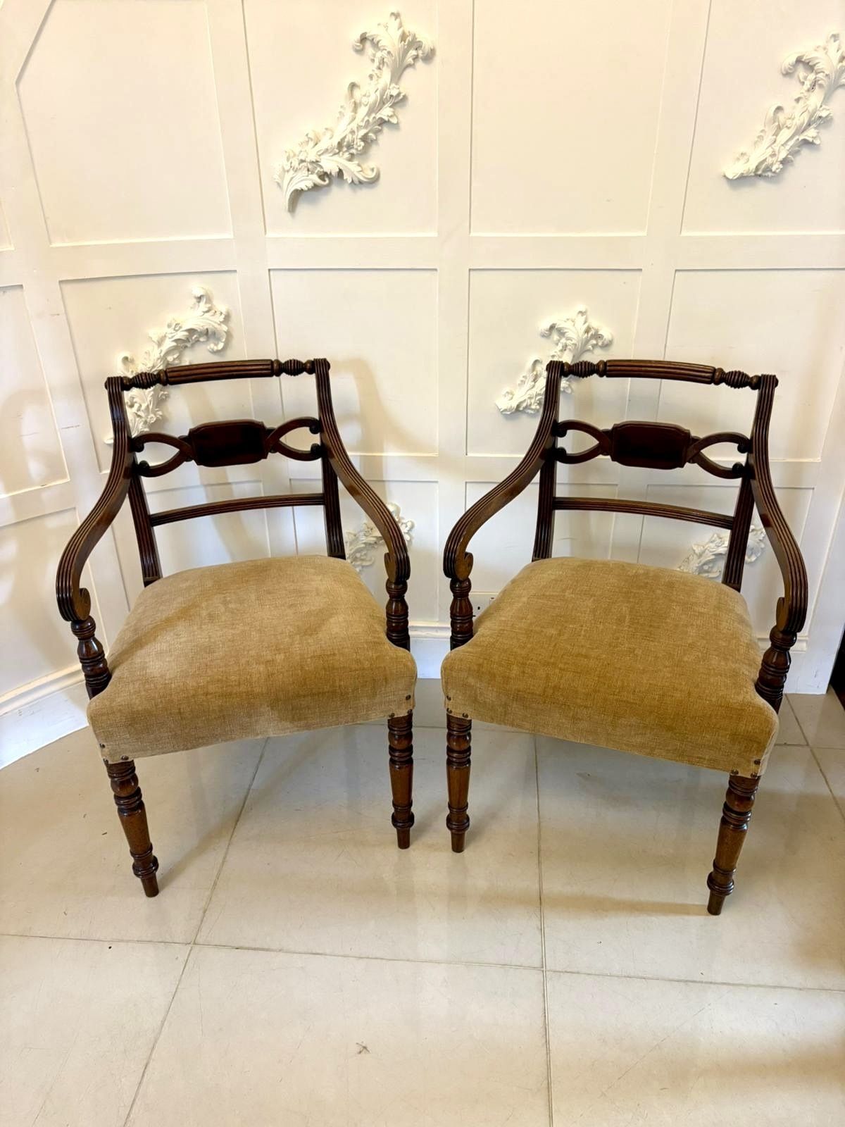 Fine Pair Of Antique 19th Century Quality Mahogany Carver Chairs