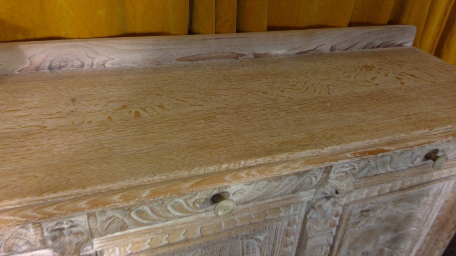 photo vintage A Finely Carved Limed Oak(cerused) Impressive Sideboard,With Bruegel And Teniers Panels
