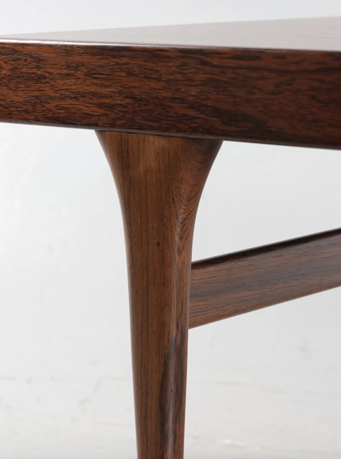 Rectangular Rosewood Coffee Table, Tapered Legs.   Johannes Andersenmanufactured At C. F. Christensen, Silkeborg, 1960s. photo vinterior