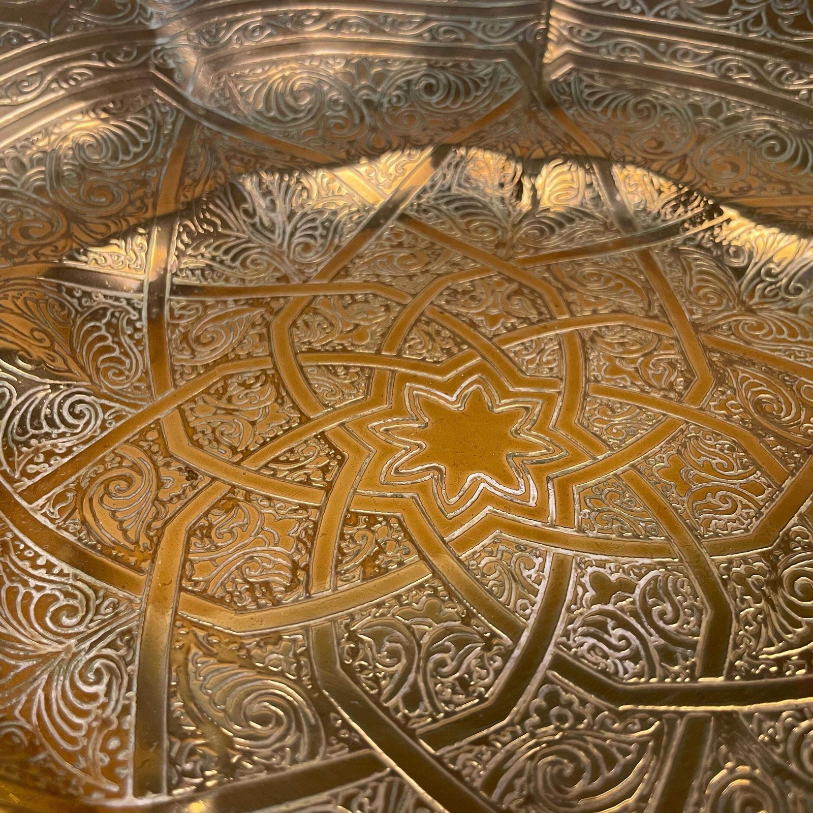 Middle Eastern Metal Gold Brass Tray 33cm Pattern Decorative 4 Feet Round Handmade Etched Intricate Vintage Antique Table Top Plate Bowl photo vintage