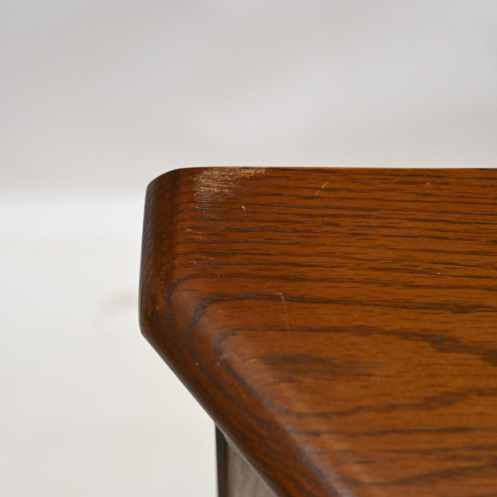 photo vinterior Old Charm Canted Table Finished In Tudor Brown* Free Uk Delivery