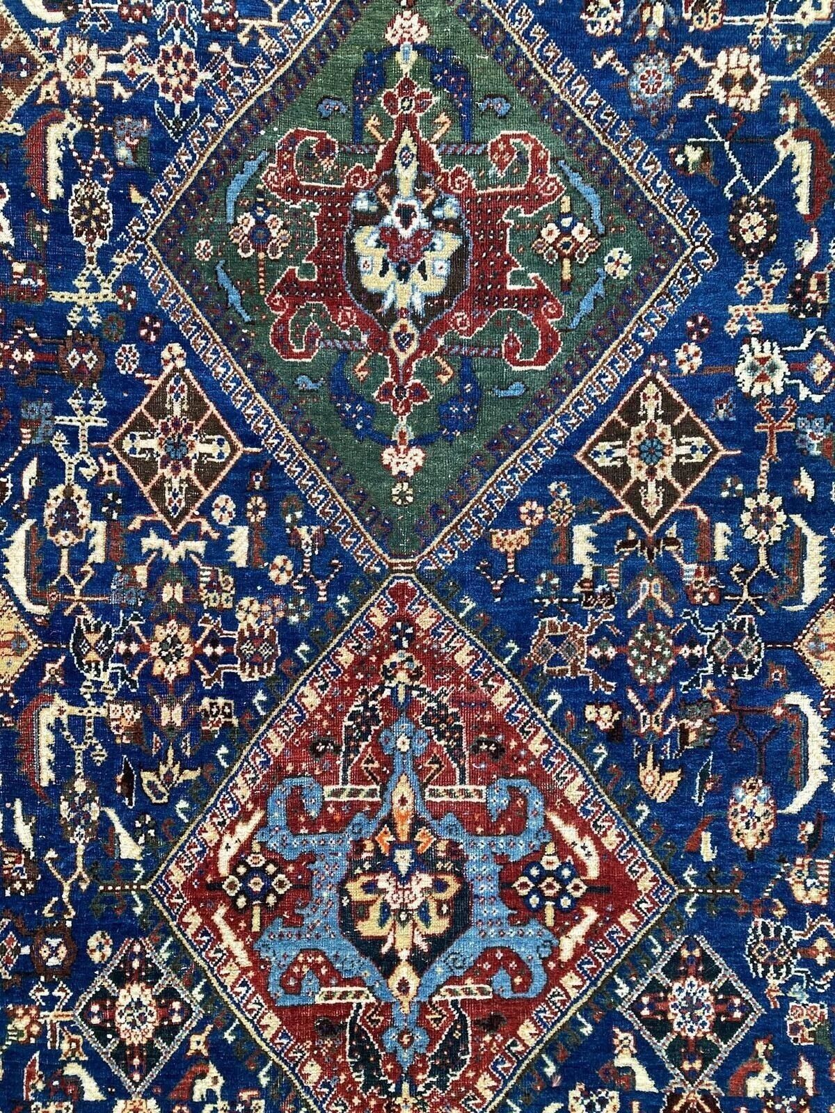 photo vinterior Antique Qashqai Rug 2.62m X 1.57m