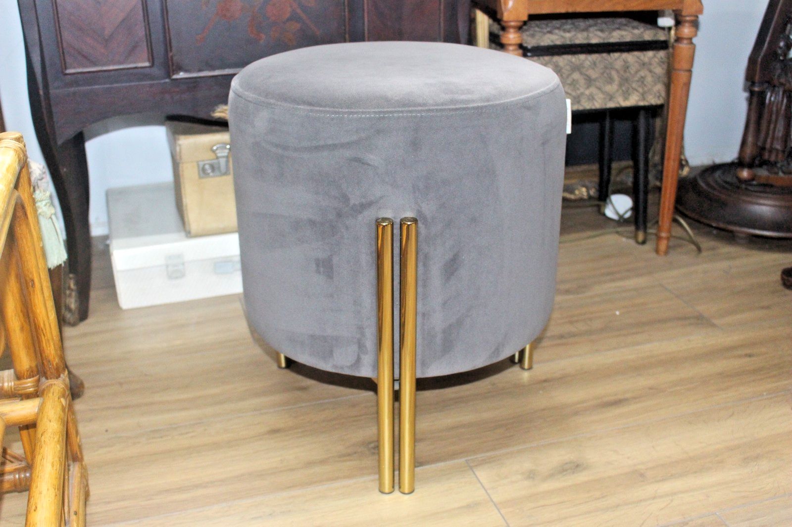 Houser Of Llb Foot Stool Velvet Round With Brass Legs 40x40x48 Cm photo Furniture