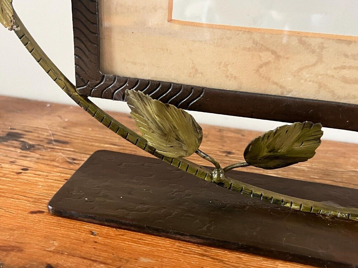 Rare Art Nouveau Style Picture Frame  Bronze Patina Rose And Vine Metal Photo Frame European Antique Iron Floral Stand Frame photo 89.0