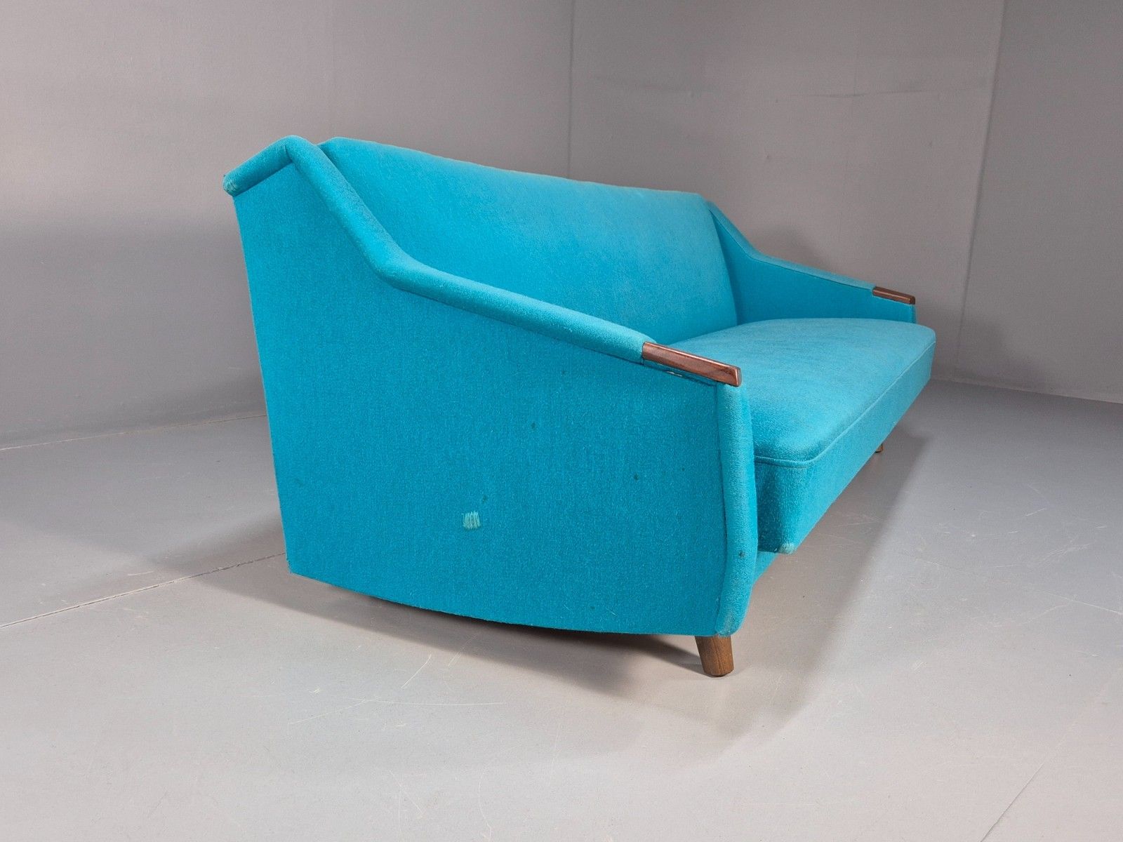 photo vintage Vintage Danish 1960s Sofa Bed Blue Wool Upholstery Teak Paws Retro Eb10458 M3ss