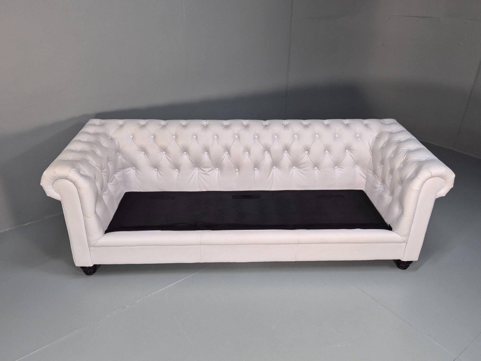 Furniture Vintage Faux Leather White Chesterfield Three Seater Retro Sofa Eb10450 Vche photo