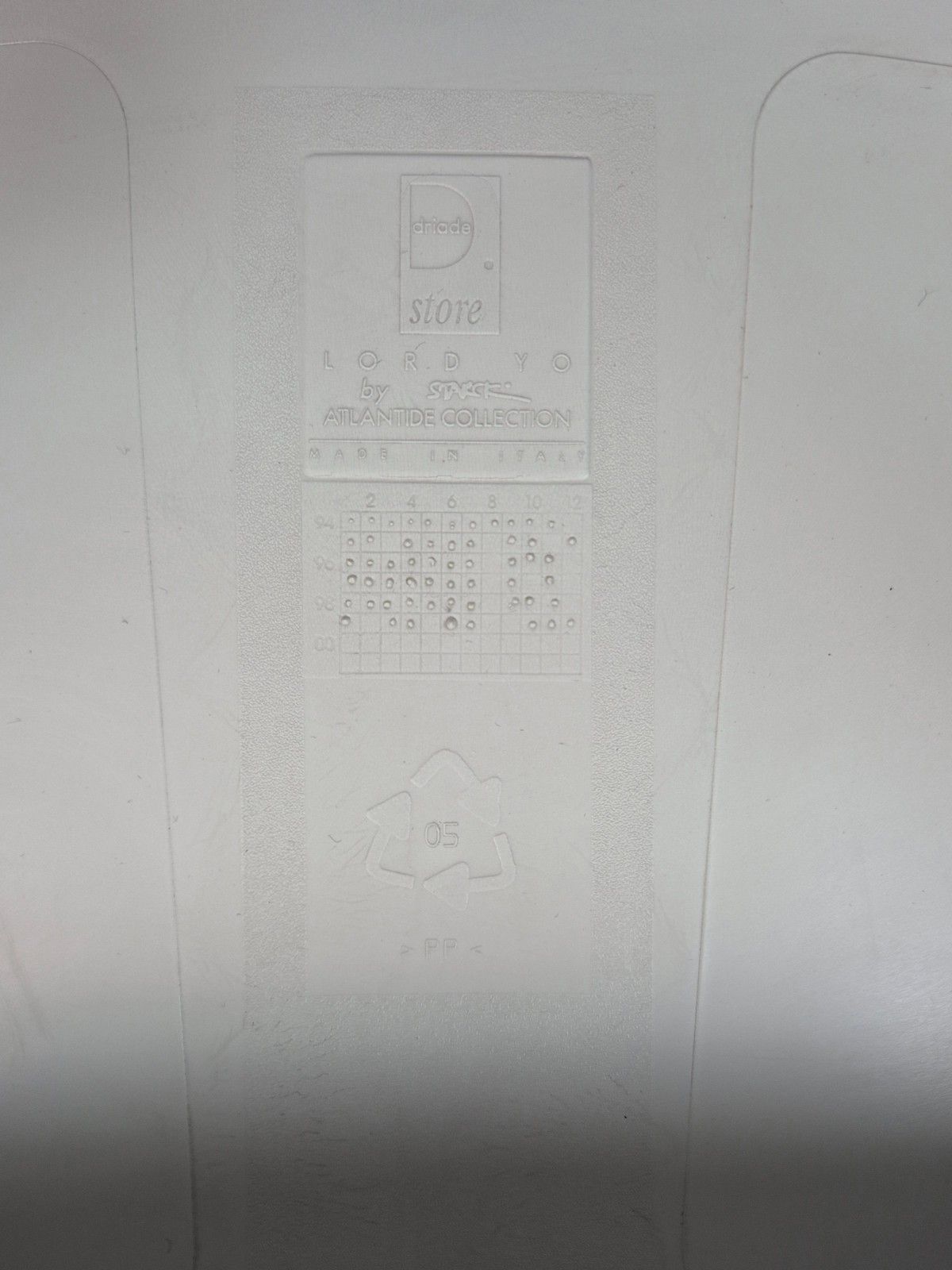 photo for sale Vintage Driade Lord Yo Chair  Phillipe Starck Design In White Eb10438 Mnor