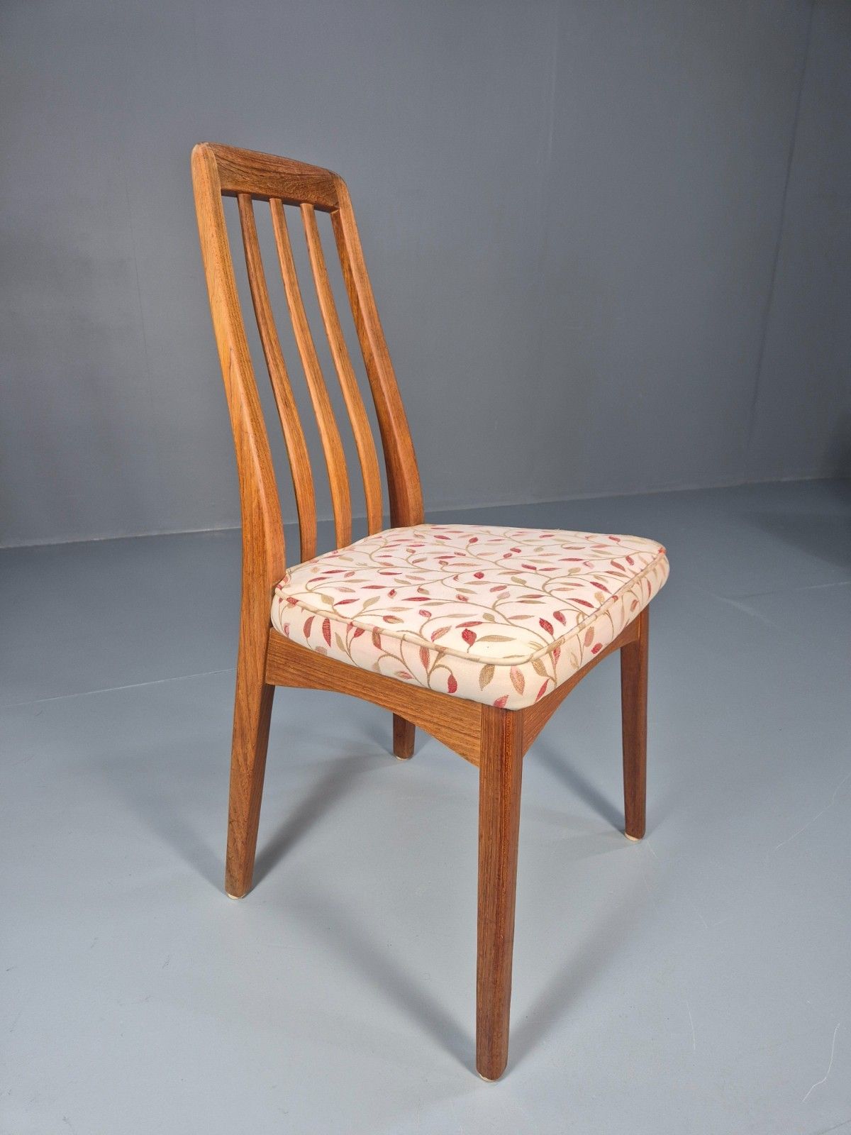 photo buy 4 Midcentury Vintage Teak Dining Chairs Floral Cotton Upholstery  Eb10429 Mdin