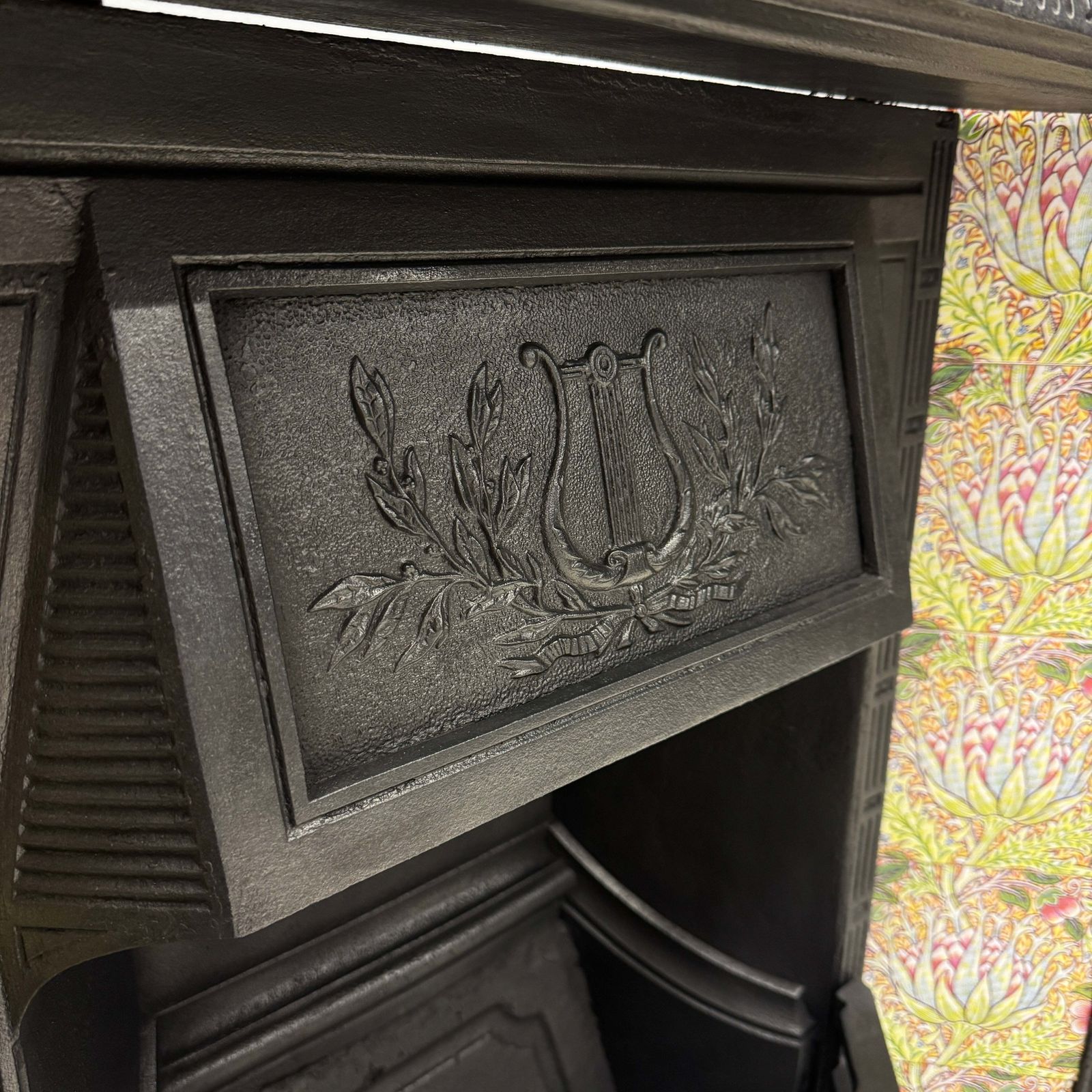 Antique Victorian Cast Iron Floral Tiled Fireplace Insert photo vinterior
