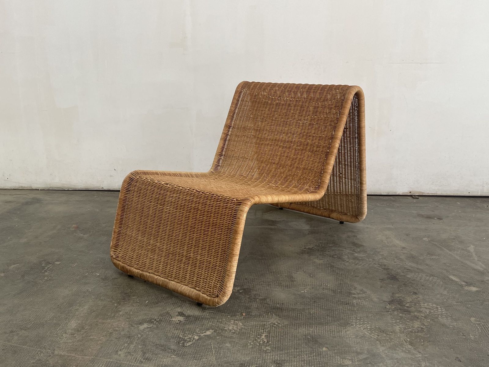 P3 Rattan Lounge Chair, 1980s, Vintage photo for sale