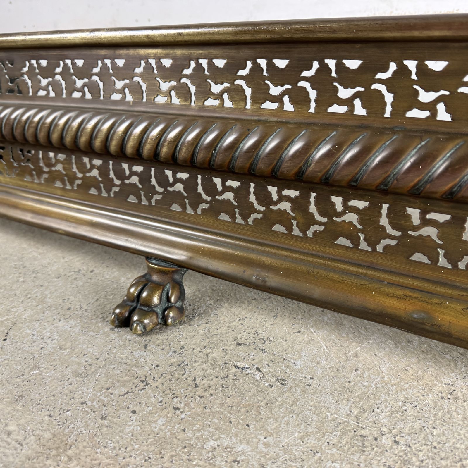 Antique Brass Fender With Lion Paw Feet photo Home Fixtures