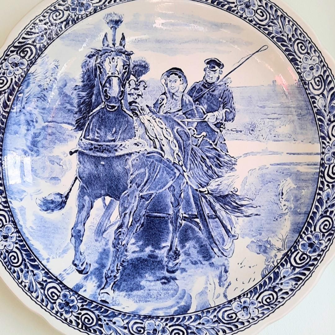 Large Delft Wall Plate Dutch Winter Scene With Horse Carriage By Boch Royal Sphinx C1960s, 39 Cm Diameter photo Art