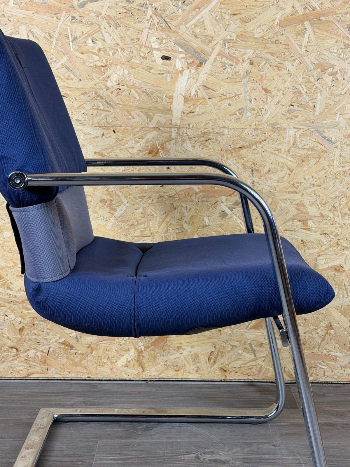 photo for sale 1990s Vitra Figura Cantilever Chair Design Mario Bellini Object X Metal & Fabric