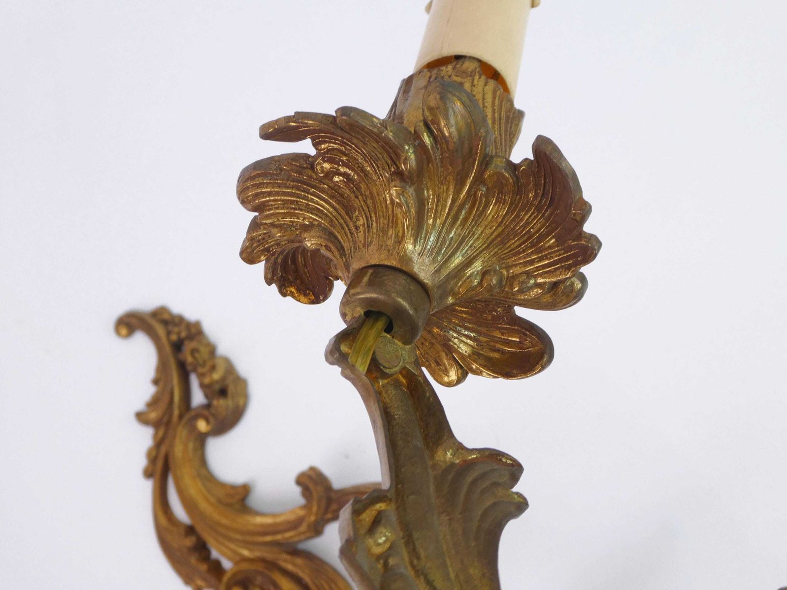 Antique French Pair Of Wall Lamps, Large Rococo Brass Wall Sconces, Pair Of Golden Appliqués photo vinterior