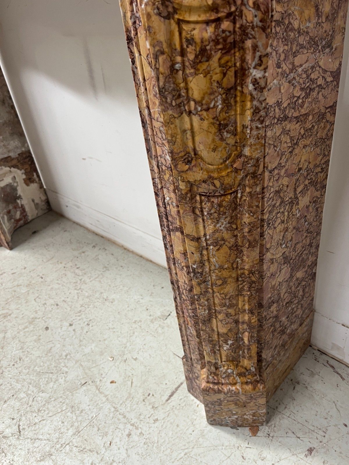 Louis XV Style Fireplace Model Pompadour Marble Breach Speckled 19th Century photo 3150.0