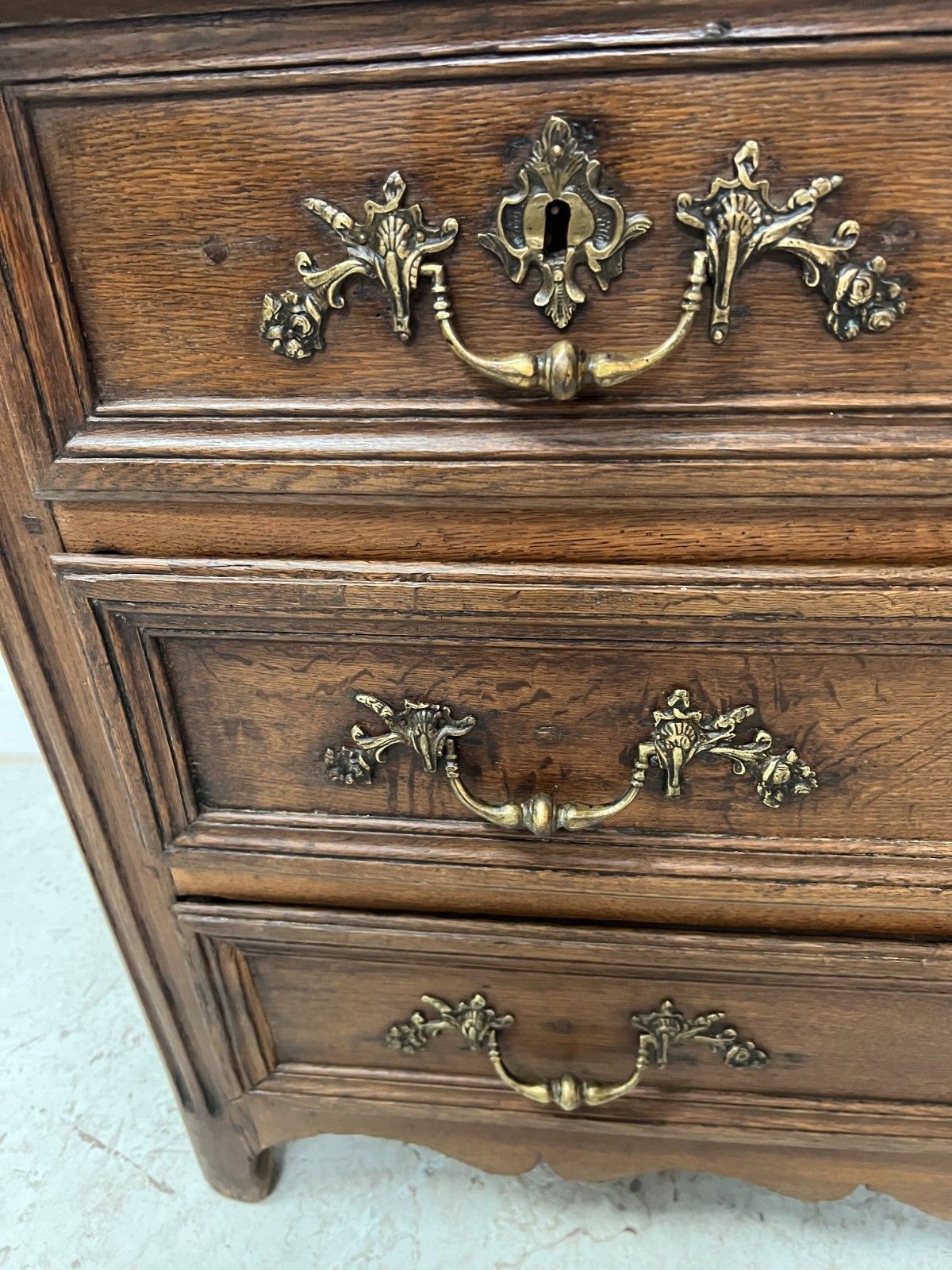 photo furniture Louis XIV Style Solid Oak Dresser 18th Century