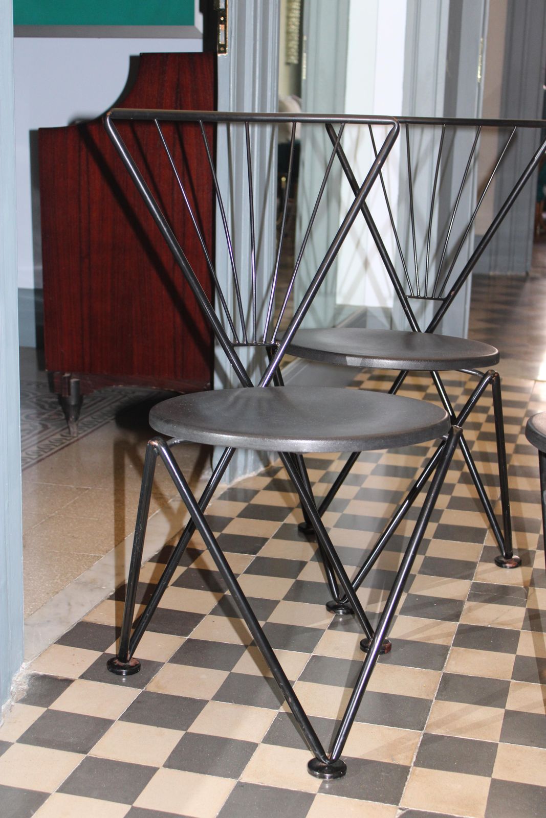 1980s Minimalist Italian Chairs By Bonaldo, Designed By Josef Hoffmann photo 2354.0