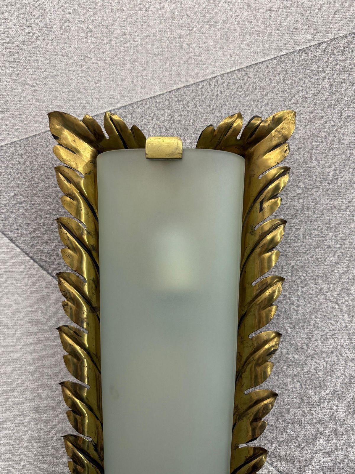 photo furniture Rare Pietro Chiesa Wall Lamp For Fontana Arte 1935