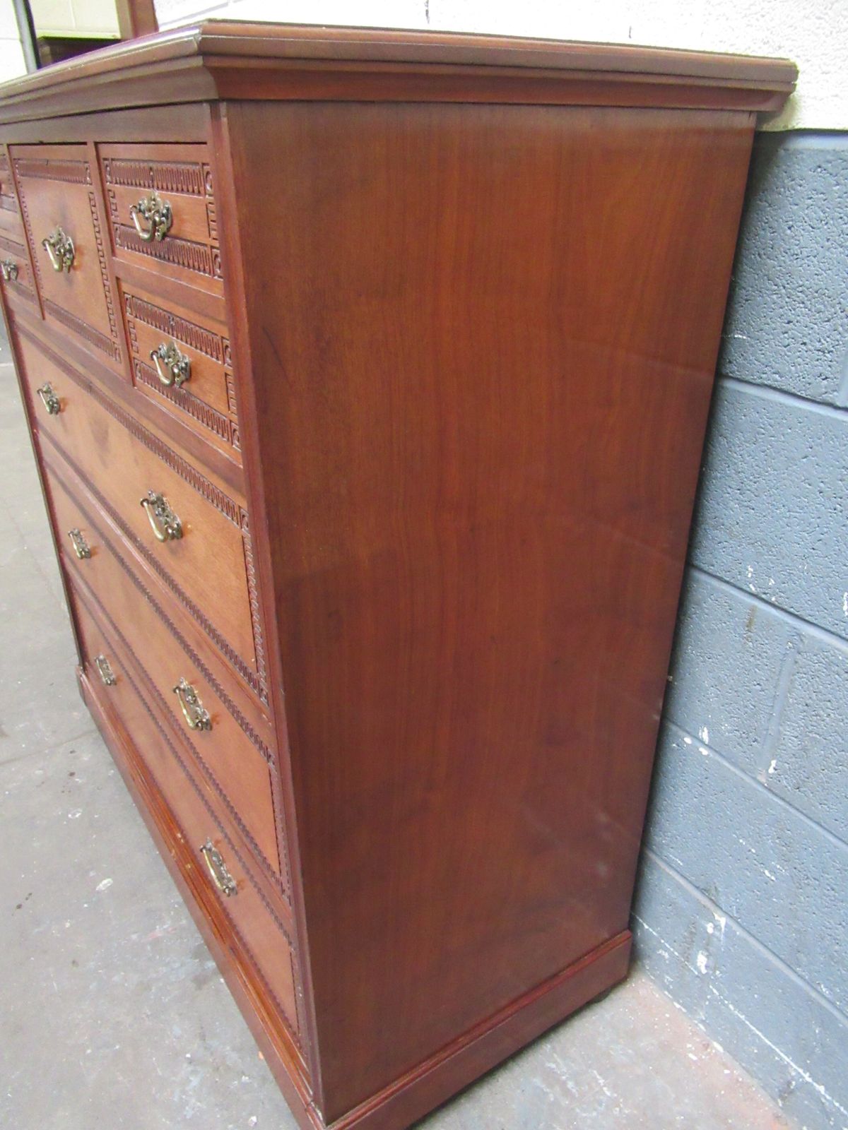 A   Victorian  Mahogany Chest Of Drawers By Jas Shoolbred    London. photo Furniture